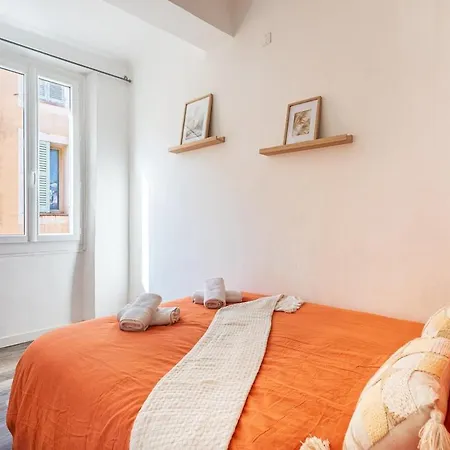 La Cle Escale Orange, Route Du Parcours Des Arts * Йер